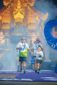 BIB: 041
                            <button type="button" onclick="openModal(22479648)" class="btn btn-primary btn-sm float-right btn-popup" data-toggle="modal" data-target=".modal-high-quality">
                        <i class="fas fa-shopping-cart"></i> Add to Cart
                    </button>
                                            <button type="button" onclick="isThisMe(22479648, true)" class="btn btn-success btn-sm float-right btn-popup btn-isme hidden" data-toggle="tooltip" data-placement="bottom" title="นี่คือรูปของคุณใช่ไหม คลิกที่นี่เพื่อเอาเข้าอัลบั้ม">
                        <i class="fas fa-plus"></i> Add to album
                    </button>
                    <button type="button" onclick="isThisMe(22479648, false)" class="btn btn-warning btn-sm float-right btn-popup btn-isnotme hidden">
                        <i class="fas fa-ban"></i> Remove from album
                    </button>